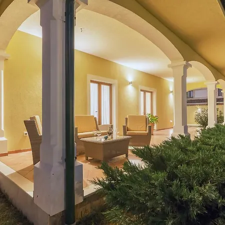 Ferienhaus Monique *